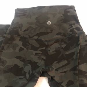 Lululemon Align Crop 21”